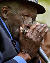 Willie Green perfroms for his departed friend Stetson Kennedy on October 1st 2011
